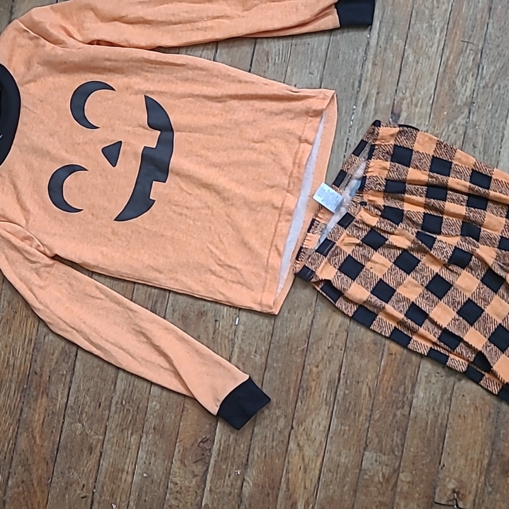 Girls Halloween pajama set